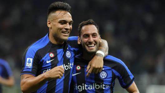 开云官方网站-小因扎吉：坐拥四锋实在幸运 赛季目标意甲百球